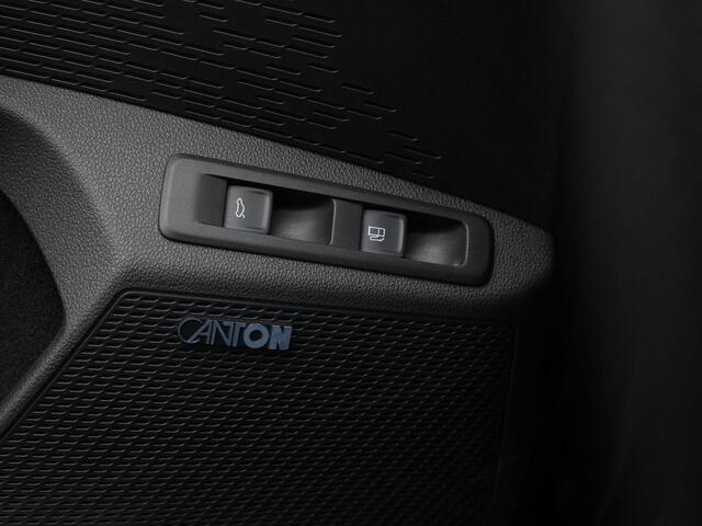 Skoda OCTAVIA Combi 1.4 TSI RS iV 245 pk PHEV | Panoramadak | Canton | Matrix LED | Stuur-/achterbankverwarming