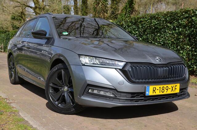 Skoda OCTAVIA Combi 1.0 e-TSI Sport Business Navi/Pdc/Ecc/Trekhaak, wegklapbaar/Cruise control adaptief/Extra getint glas/Sfeerverlichting/Volledig digitaal instrumentenpaneel