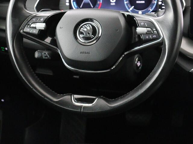 Skoda OCTAVIA 1.4 TSI iV PHEV Business Edition | Adaptive cruise | Stuurverwarming | Carplay | Navigatie | Parkeerhulp | Full LED | Climate control | Digital Cockpit | Bluetooth | Plug In