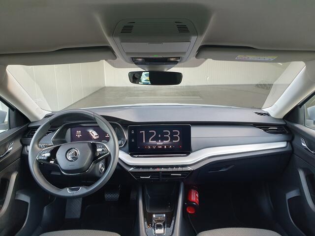 Skoda OCTAVIA Combi 1.0 e-TSI Business Edition NAVI/CARPLAY/LED/LMV/TRHAAK