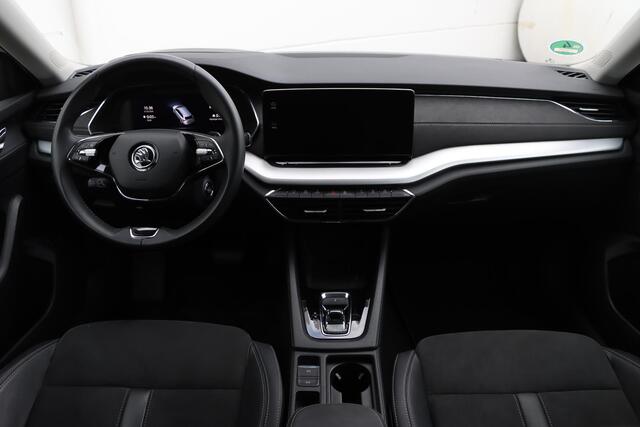 Skoda OCTAVIA Combi 1.4 eHybrid Style 204pk DSG6 |Elektrische stoelen | Leder/Alcantara | HUD