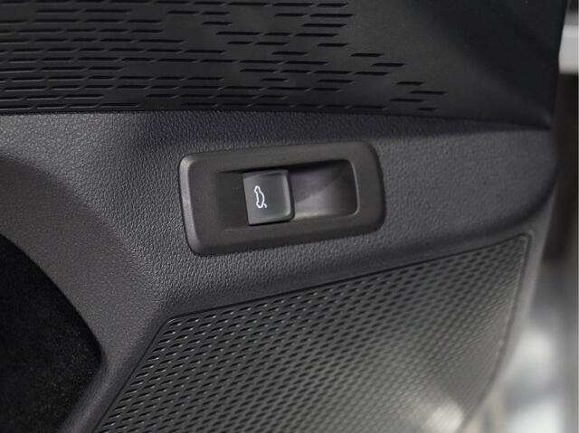 Skoda OCTAVIA Combi 1.0 e-TSI Business Edition | Trekhaak | Navigatie | Android/Carplay | Stoelverw. | Acc 259