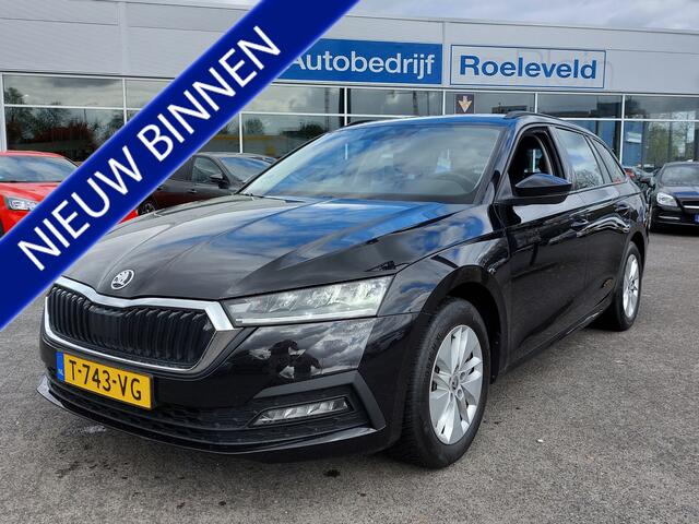 Skoda OCTAVIA Combi 1.0 TSI 110pk Ambition | Origineel NL | Navi | Apple Carplay+Android Auto | Clima | Cruise | Led Koplampen | Rijstrook+Licht+Regensensor | Pdc | 16''lm | Trekhaak