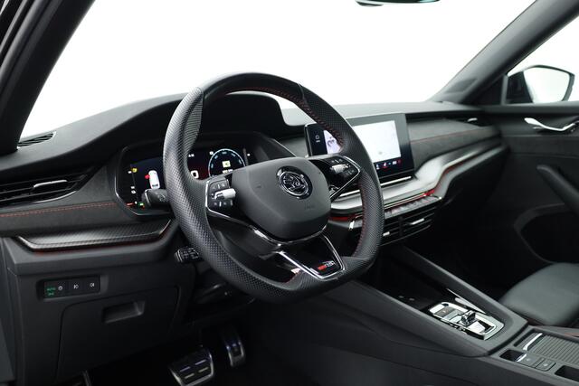 Skoda OCTAVIA 1.4 TSI RS iV PHEV Business | S/K-Dak | HUD | Massage+Memory | Camera+PDC | Canton | Stoel- Stuurverw. | Nav+Carplay | Dodehoek | Bucket-Seats | Sfeerverl. V