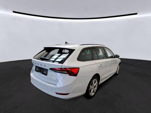 Skoda OCTAVIA Combi 1.4 TSI iV 204pk PHEV Business Edition / Panoramadak / Smart Link / Stoelverwarming / Wordt Verwacht