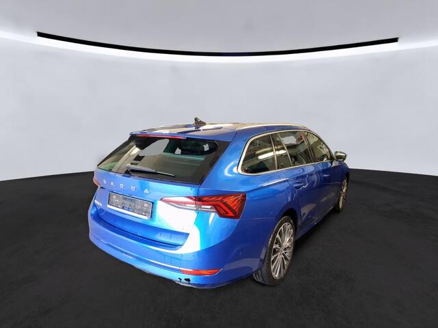 Skoda OCTAVIA Combi 1.4 TSI iV 204pk PHEV Business Edition / Panoramadak / Alcantara / Head Up / Wordt Verwacht