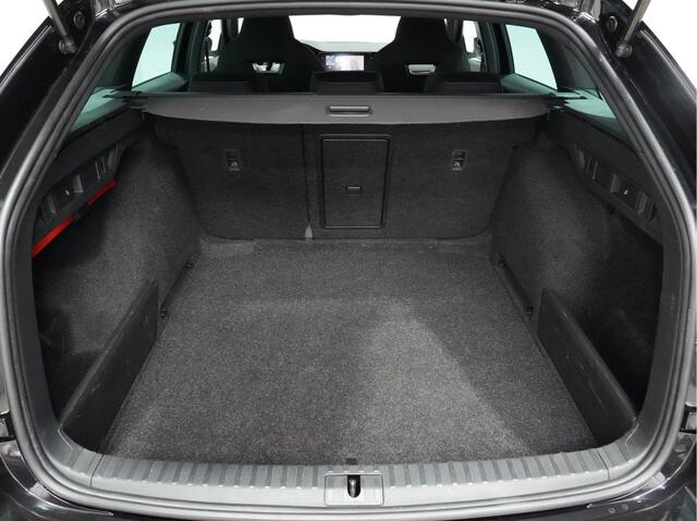 Skoda OCTAVIA Combi 1.0 e-TSI Sport Business |Navigatie | Digital Cockpit | LED | Android-Carplay | 18" 286