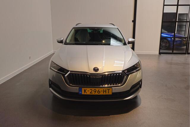 Skoda OCTAVIA Combi 1.0 e-TSI Business Edition - Apple Carplay/Android Auto - Achteruitrijcamera - Navi