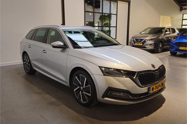 Skoda OCTAVIA Combi 1.4 TSI iV PHEV Business Edition Stoelverwarming voor en achter - Stuurverwarming - Apple Carplay/Android Auto - Dodehoekdetectie - Adaptive Cruise - Trekhaak - Virtual Cockpit -