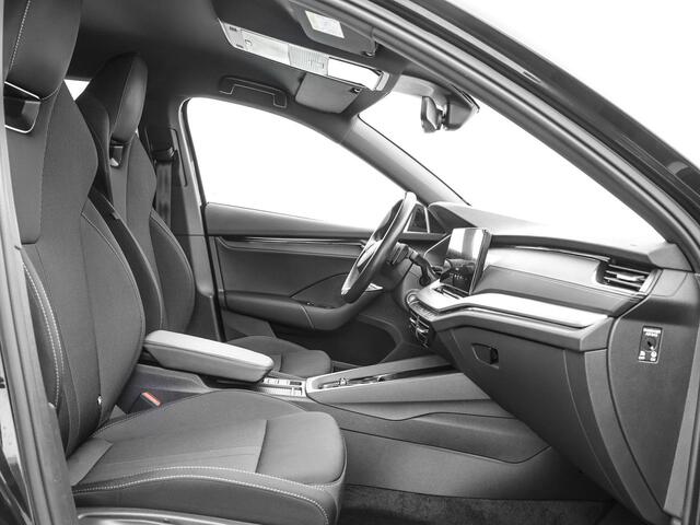 Skoda OCTAVIA Combi 1.0 e-TSI 110pk DSG Business Edition · Apple/Android Car Play · Navigatie · Inklap. Trekhaak · P-Sensoren · 16'' Inch · Garantie t/m 02-01-2028 of 100.000km