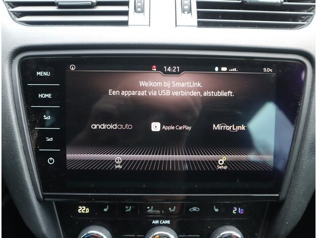 Skoda OCTAVIA Combi 1.6 TDI Greentech Style Business Navi / Climate / Stoelverw / Memory / DAB / Cruise Handgeschakeld