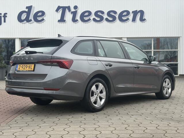 Skoda OCTAVIA Combi 1.0 TSI Business Edition Trekhaak, PDC, Navi, Rijklaar met beurt & garantie!