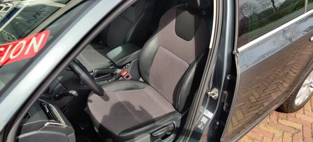 Skoda OCTAVIA 1.0 TSI Greentech Ambition Business , Trekhaak
