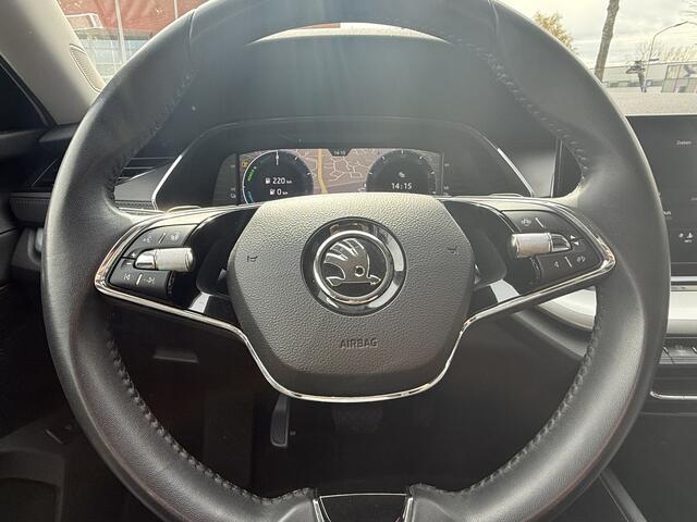 Skoda OCTAVIA Combi BWJ 2023 1.4 TSI iV PHEV Sportline Business NET BINNEN! AUTOMAAT | STOEL + STUURVERW. | MASSAGESTOEL | NAVI | CLIMA | CRUISE