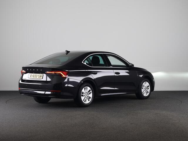 Skoda OCTAVIA 1.0 TSI Business Edition 110 pk | Navigatie | Parkeersensoren | Autom. airco | Apple Carplay/Android Auto | LED koplampen |