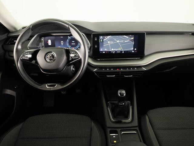 Skoda OCTAVIA 1.0 TSI Business Edition 110 pk | Navigatie | Parkeersensoren | Autom. airco | Apple Carplay/Android Auto | LED koplampen |