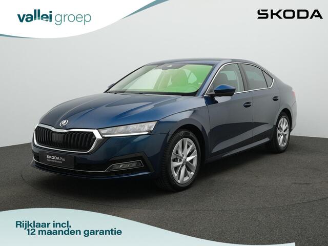 Skoda OCTAVIA 1.0 e-TSI 110 pk DSG Style | Trekhaak | Geheugenstoel | Head-up display | Stuur-/stoelverwarming | Achteruitrijcamera