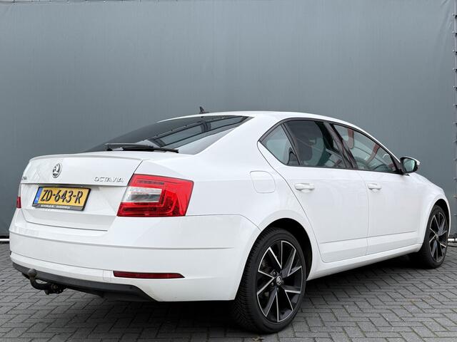 Skoda OCTAVIA BWJ 2019 1.5 TSI 150 PK Greentech Ambition Business AUTOMAAT | NIEUW BINNEN! |