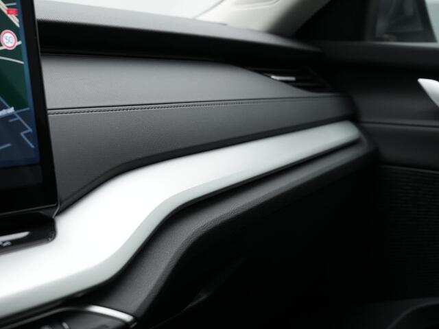 Skoda OCTAVIA Combi 1.5 TSI 115 pk MHEV DSG Selection | Achteruitrijcamera | Adaptive Cruise | Elektrische achterklep | Navigatie