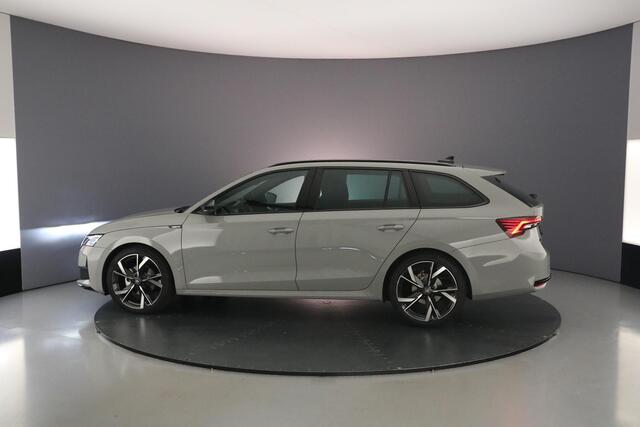 Skoda OCTAVIA Combi Sportline Tour 1.5 eTSI 150pk DSG Automaat Trekhaak, Adaptive cruise control, Elektrische achterklep, LED matrix koplampen, Navigatie, Achteruitrijcamera
