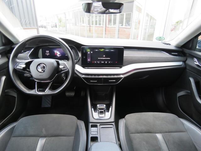 Skoda OCTAVIA 1.4 TSI 204pk IV BNSEDPLUS / Head up / Camera / Memory / Led / 17 Inch / BOVAG garantie