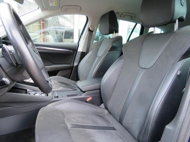 Skoda OCTAVIA 1.4 TSI 204pk IV BNSEDPLUS / Head up / Camera / Memory / Led / 17 Inch / BOVAG garantie