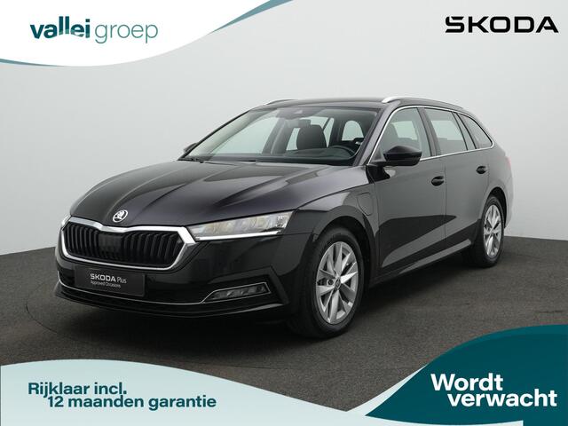 Skoda OCTAVIA 1.4 TSI iV 204 pk PHEV Style | Geheugenstoelen | Head-up display | Stoelverwarming | Adaptive Cruise | Side Assist