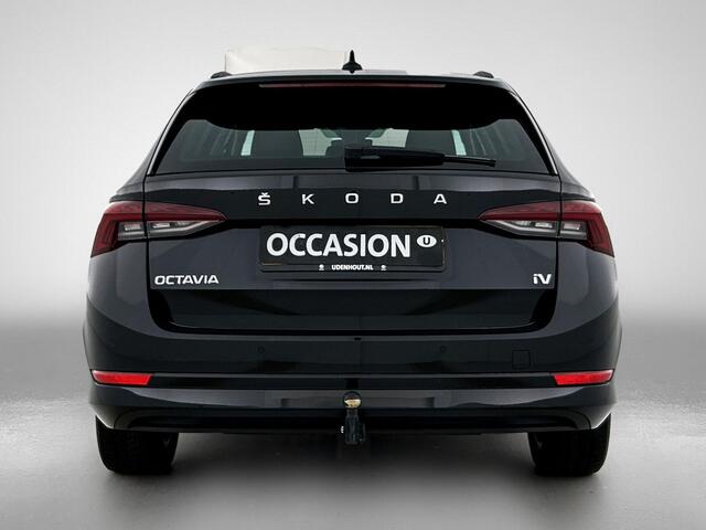 Skoda OCTAVIA Combi 1.4 TSI iV204pk PHEV Business Edition DSG / Navigatie / Keyless / Parkeersensoren