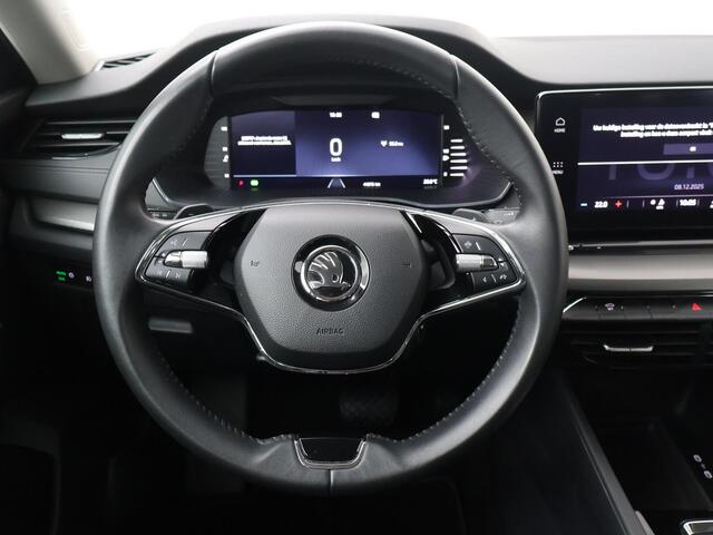 Skoda OCTAVIA Combi 1.0 e-TSI Ambition | 110 PK | Automaat | Trekhaak wegklapbaar | Apple Carplay/Android Auto |