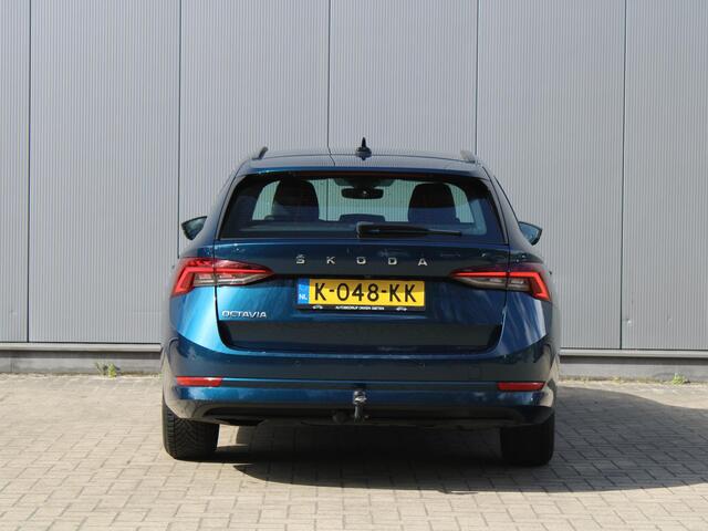 Skoda OCTAVIA Combi 1.0 TSI 110pk Business Edition | Achteruitrijcamera | Digital Cockpit | Trekhaak | Elektrische achterklep | Apple Carplay | DAB