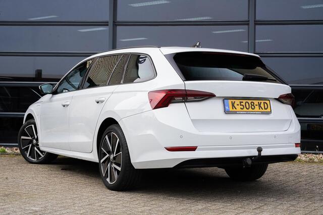 Skoda OCTAVIA Combi 1.4 TSI iV PHEV Buss. Ed. Trekhaak|Pano|NL-auto|