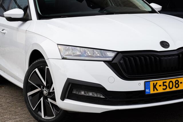 Skoda OCTAVIA Combi 1.4 TSI iV PHEV Buss. Ed. Trekhaak|Pano|NL-auto|