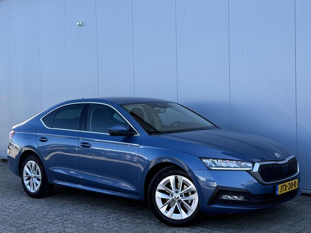 Skoda OCTAVIA 1.0 e-TSI Business Edition Plus Carplay.