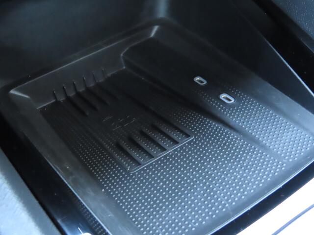 Skoda OCTAVIA Combi 1.5 TSI MHEV DSG Business Edition