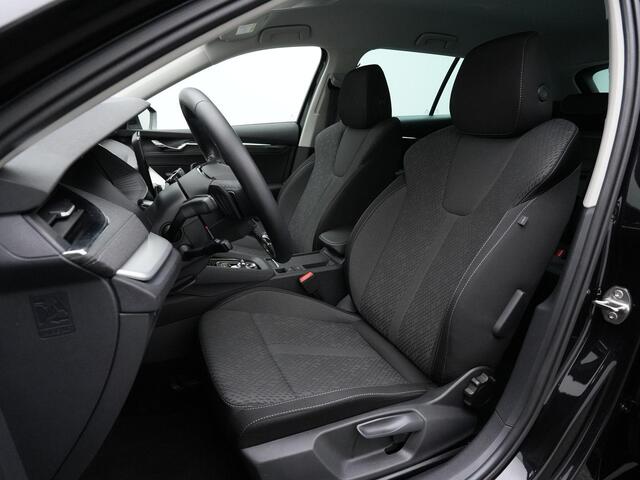 Skoda OCTAVIA Combi 1.5 e-TSI 150 pk DSG Business Edition Plus | Trekhaak | Adaptive Cruise | Elektrische achterklep | Stoelverwarming | Navigatie