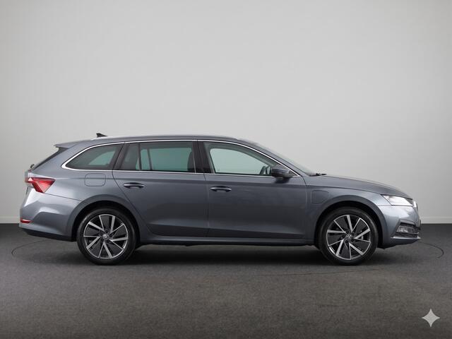 Skoda OCTAVIA Combi 1.4 TSI iV PHEV Business Edition Automaat | Navigatie | Clima | Cruise | Virtual Cockpit | Stuurwiel verwarming | Elektrische klep