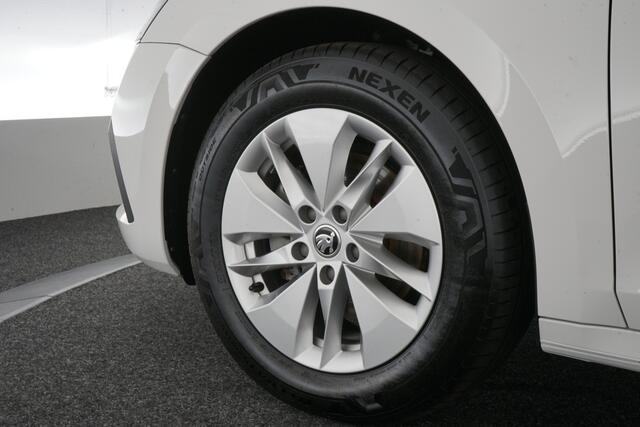 Skoda OCTAVIA Combi 1.0 TSI Ambition | Digi. Dash. | Navi