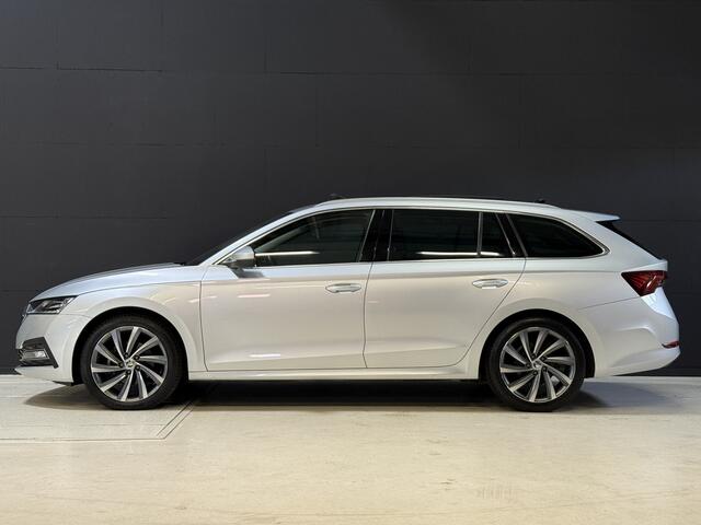 Skoda OCTAVIA Combi 1.5 TSI First Edition | Facelift | Crystal Light | Panoramadak | Trekhaak | Apple Carplay