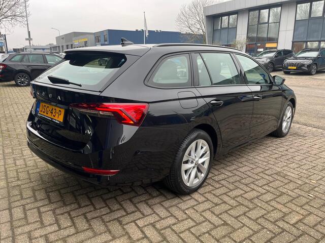 Skoda OCTAVIA Combi 1.4 TSI iV 204pk PHEV DSG Business Edition met Stoel- en S