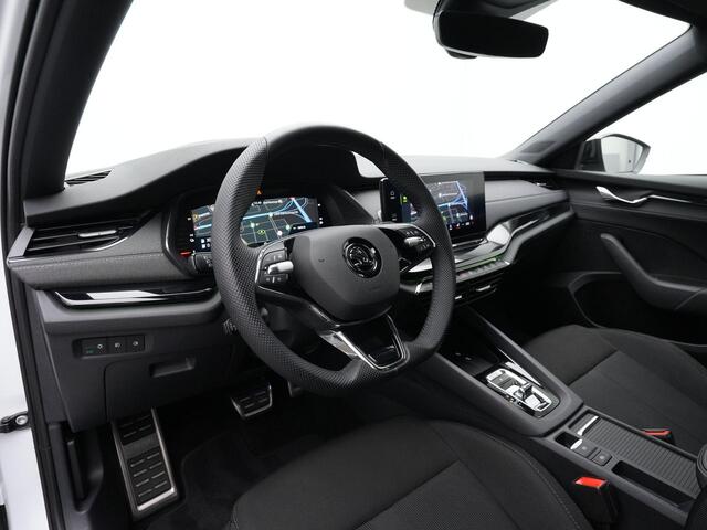 Skoda OCTAVIA Combi 1.4 TSI 204 pk iV PHEV Sportline | Head-up display | Achteruitrijcamera | Adaptive Cruise | Elektrische achterklep | Stuur-/stoelverwarming