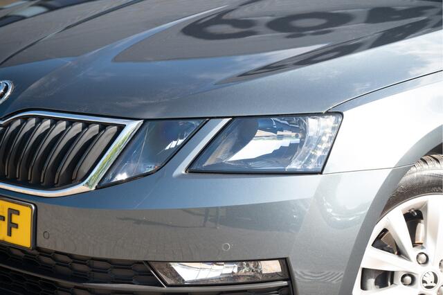 Skoda OCTAVIA 1.0 TSI 115pk DSG | Navi | Camera | Apple CarPlay | Stoelverw. | PDC