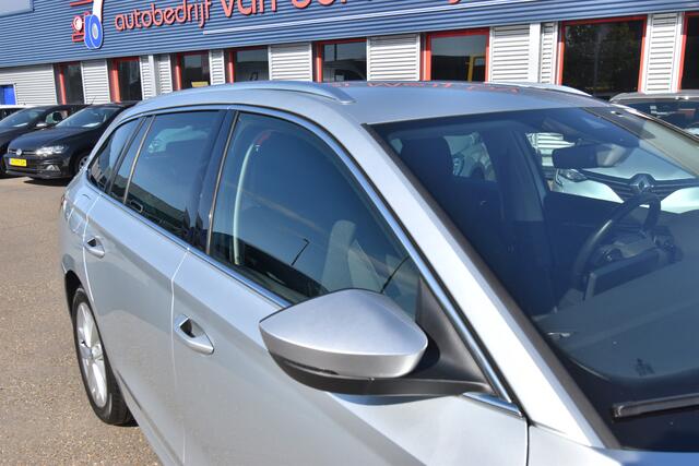 Skoda OCTAVIA Combi 1.0 e-TSI Business Edition Plus , TREKHAAK , CLIMATR , A UITRIJ CAM , PDC V+A , LED KOPL ,