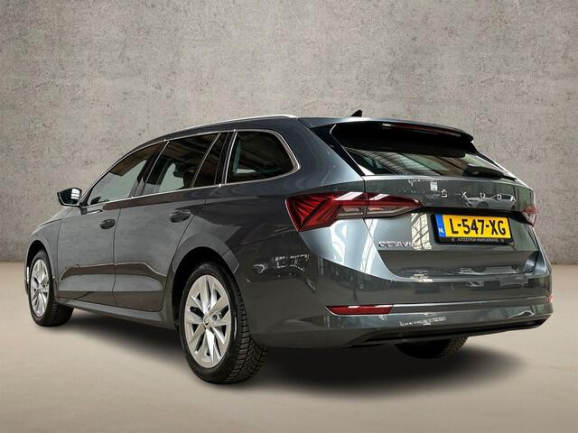 Skoda OCTAVIA Combi 1.0 TSI Sport (VIRTUAL COCKPIT, APPLE CARPLAY, GROOT NAVI, STOELVERWARMING, SPORTSTOELEN, GETINT GLAS, CRUISE, PARKEERSENSOREN, NIEUWSTAAT)