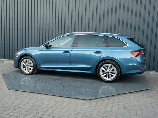 Skoda OCTAVIA Combi 1.0 TSI Business Edition Plus | Panodak | Elk. A. klep | Camera | Adapt. Cr. | Prijs Rijklaar!!