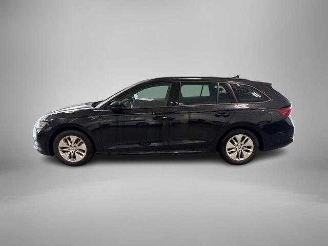 Skoda OCTAVIA Combi 1.0 e-TSI 110pk DSG Business Edition · Apple/Android Car Play · Wegklapbare Trekhaak · Navigatie · Stoelverwarming · Cruise Control · Garantie t/m 07-01-2028 of 100.000km