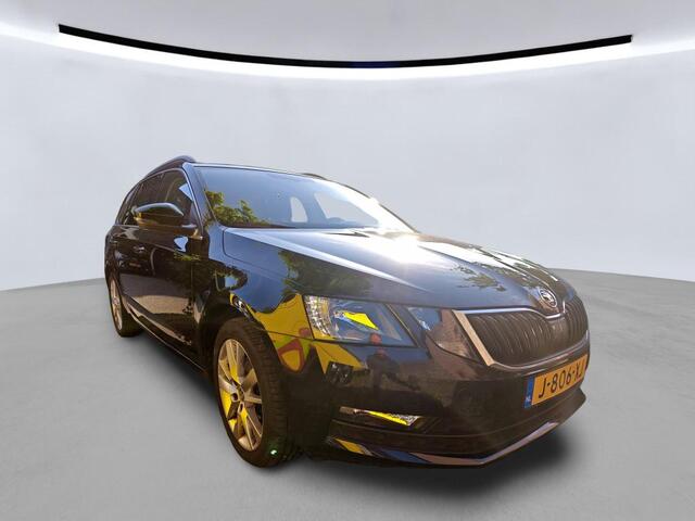 Skoda OCTAVIA Combi 1.5 TSI DSG Greentech Business Ed. | Trekhaak | Navigatie | Android/Carplay | Stoelverw. // Word Verwacht //