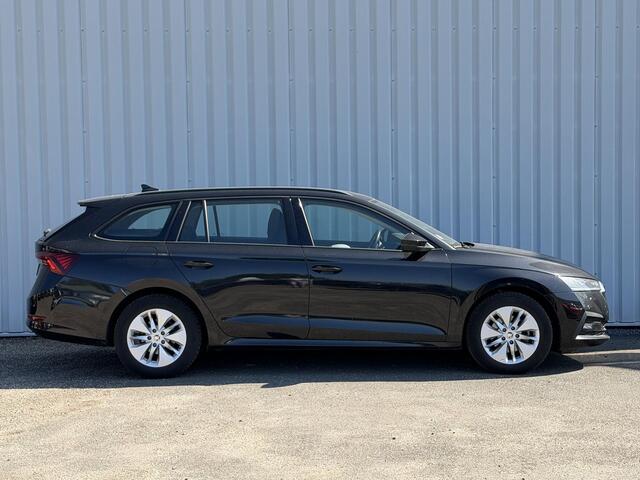 Skoda OCTAVIA Combi 1.0 e-TSI Business Edition | Trekhaak elektrisch wegklapbaar | Apple Carplay/Android Auto