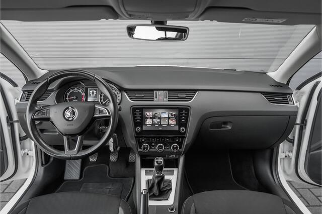 Skoda OCTAVIA Combi 1.0 TSI Greentech Ambition Business Navi CarPlay