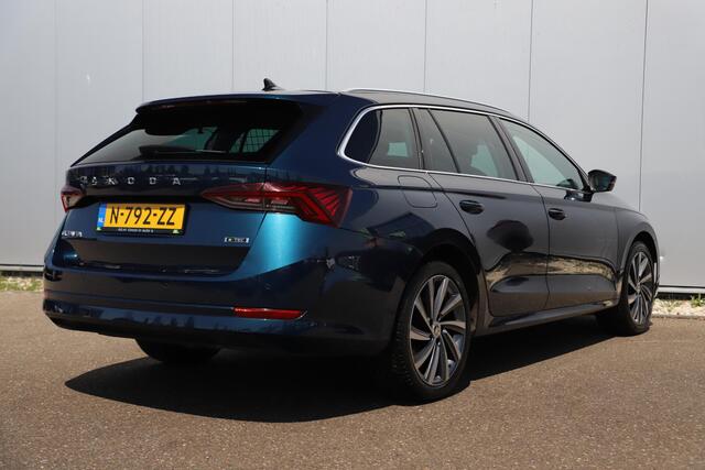 Skoda OCTAVIA Combi 1.0 e-TSI Business Edition Plus Trekhaak 17 inch LMV Virtual Cockpit Stoelverwarming Navigatie Sfeerverlichting Adaptive Cruise