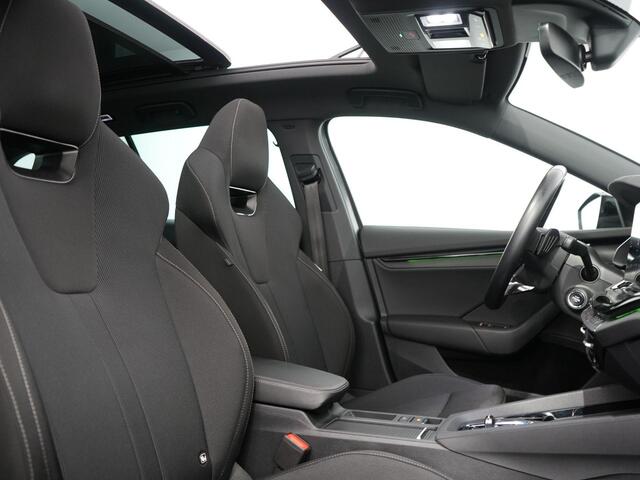 Skoda OCTAVIA Combi 1.4 TSI iV PHEV Sportline Business | Trekhaak | Pano | Canton | Memory | HUD | Travel Assist |